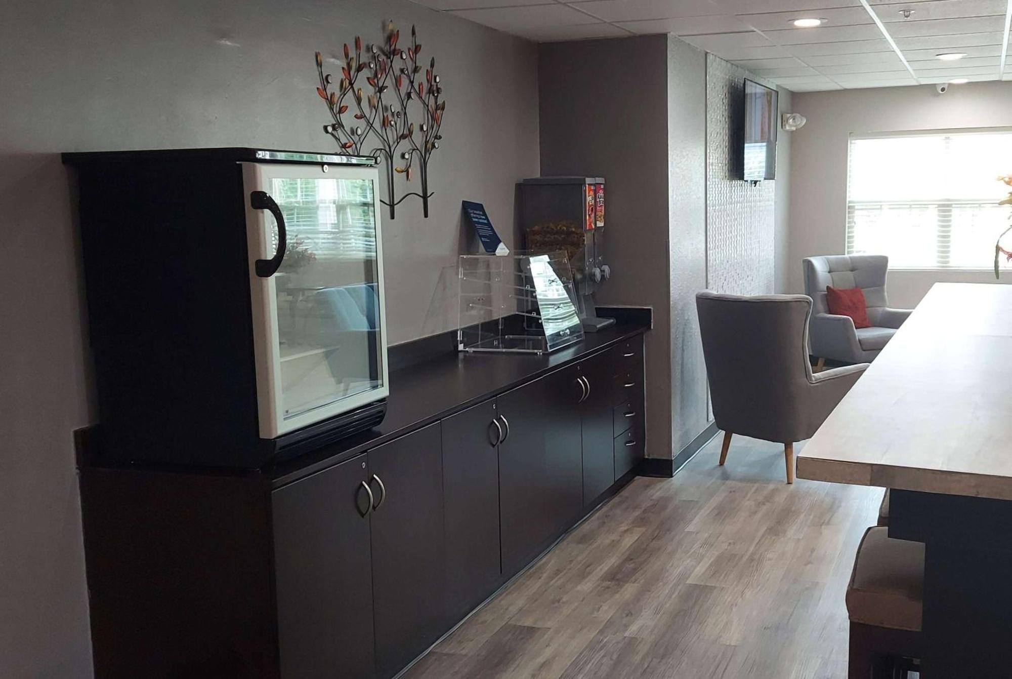Microtel Inn & Suites By Wyndham Hoover/Birmingham Экстерьер фото