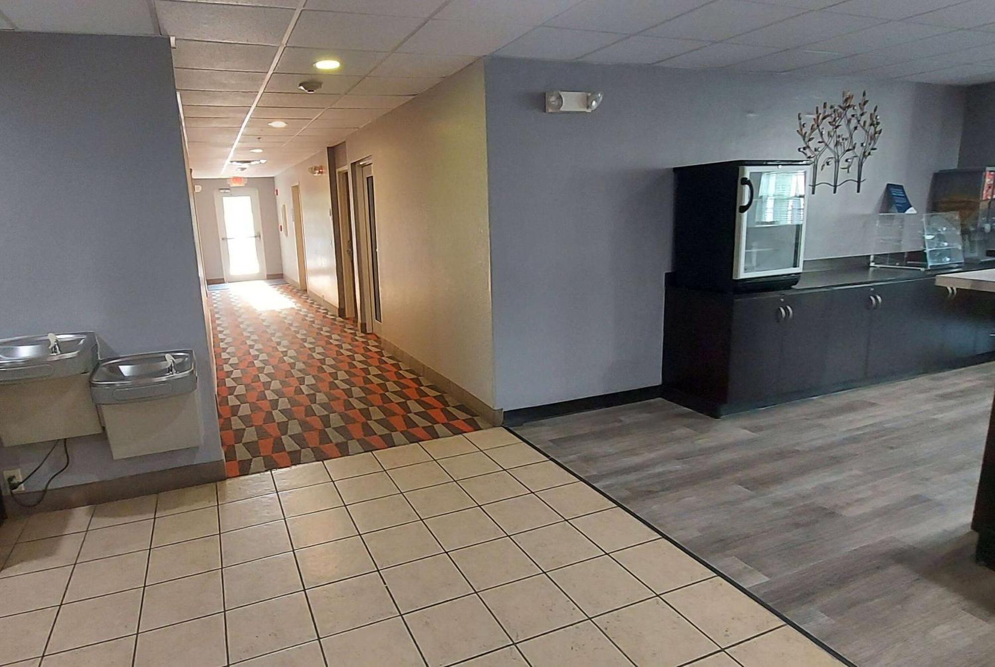 Microtel Inn & Suites By Wyndham Hoover/Birmingham Экстерьер фото
